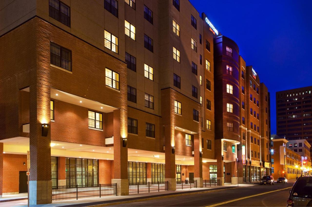 By Marriott Downtown At Armory Square Hotel 3*