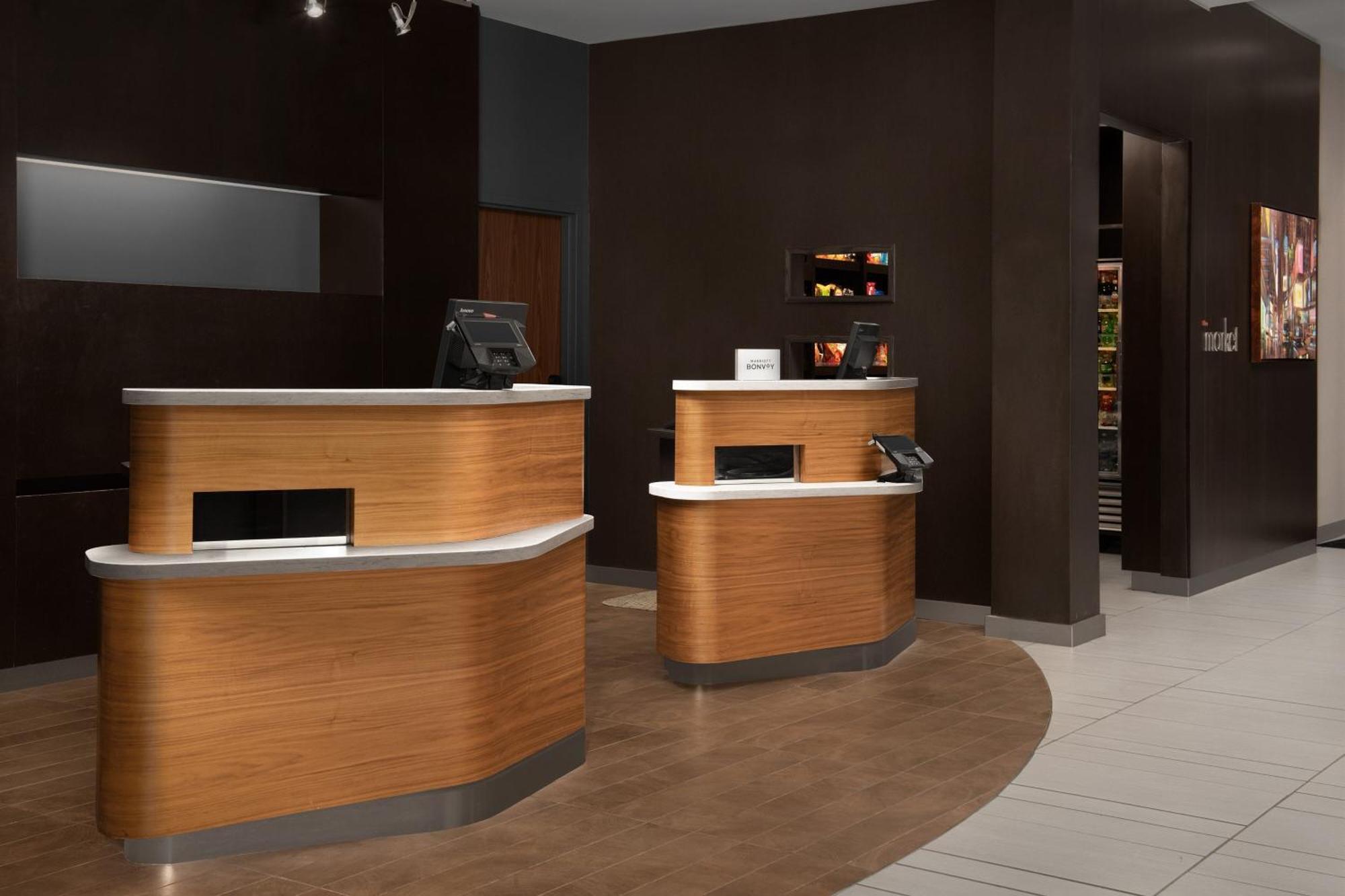 By Marriott Downtown At Armory Square Hotel