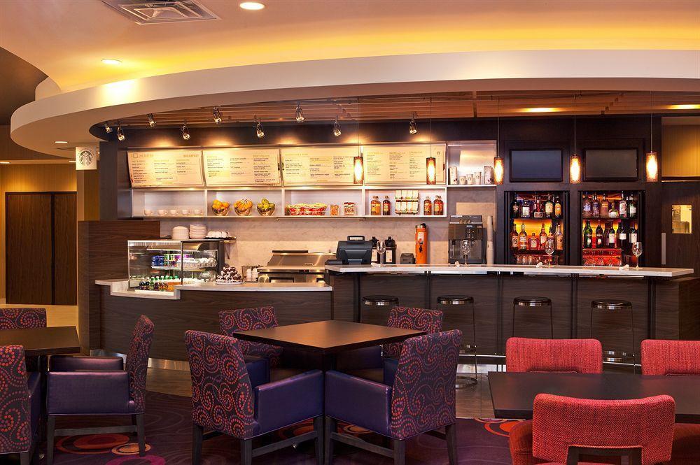 By Marriott Downtown At Armory Square